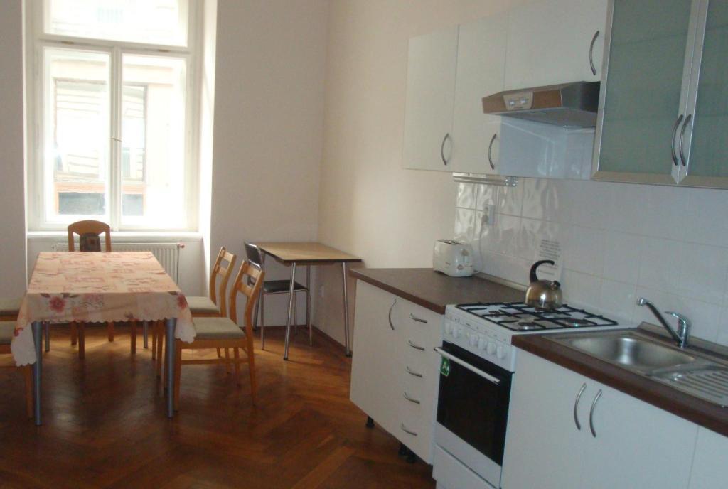 Gallery Hostel Prague Luaran gambar