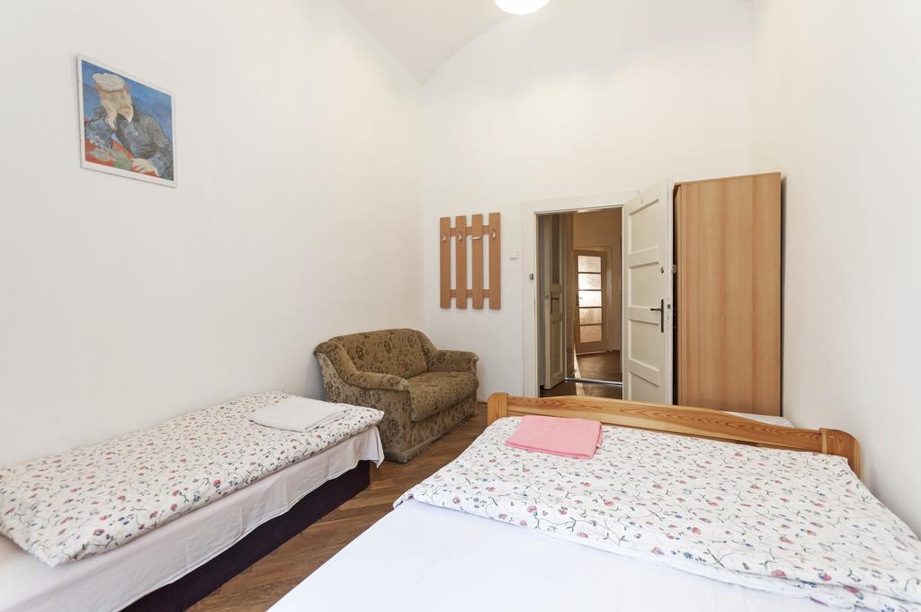 Gallery Hostel Prague Luaran gambar